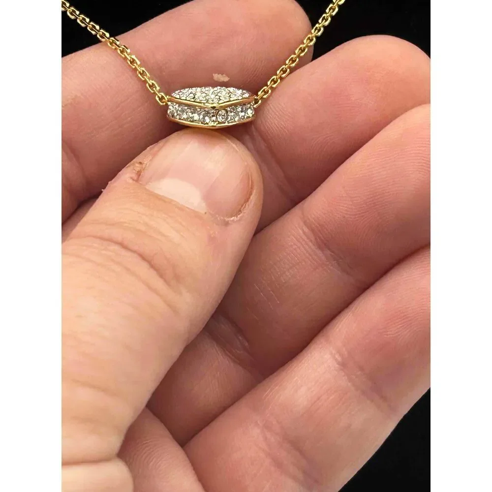 Swarovski Good Gold Chain Heart Pendant Necklace Crystal Accents - Picture 5 of 7